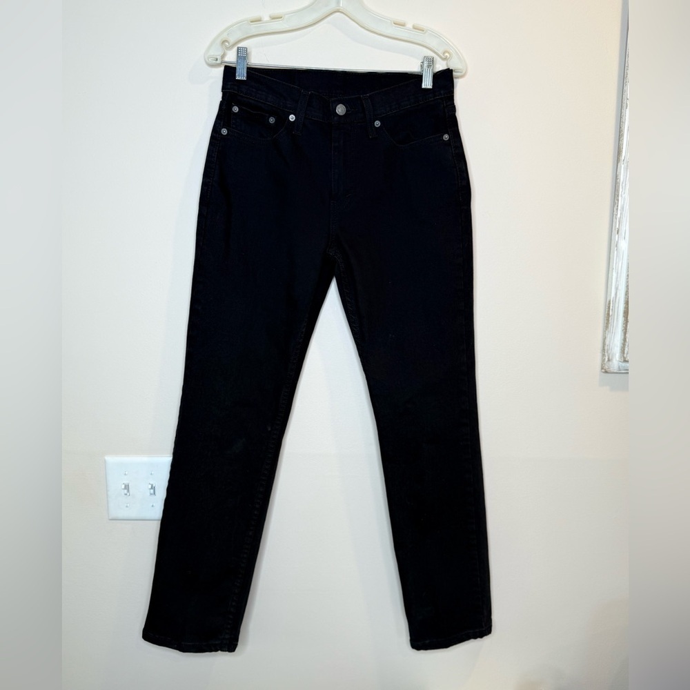 🔥Levi's Women's Straight Leg Black Jeans🔥
